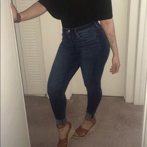 AEO - Super Hi-Rise Jegging